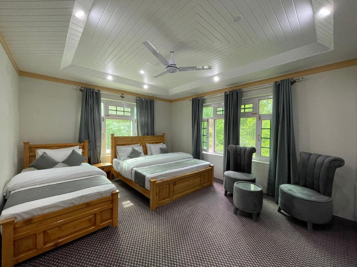 Skardu Saraye Hotel & Resort Экстерьер фото